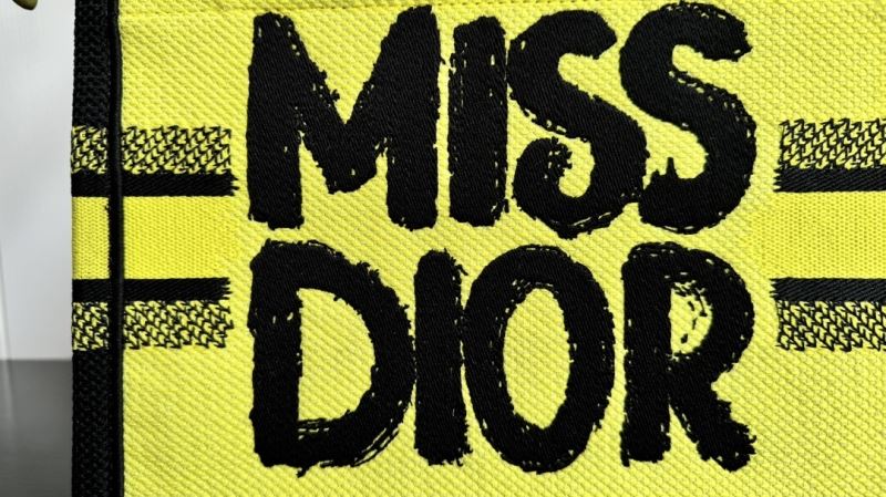 chr1st1an D10r shopping bags